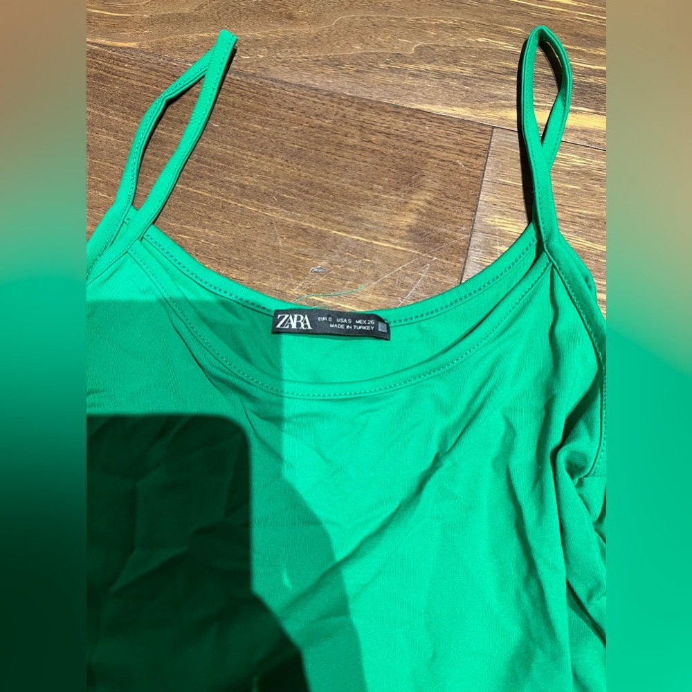 Zara Basic Top - Picture 2 of 2